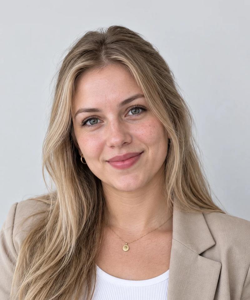 Renata C., Copywriter