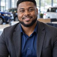Deshawn, Auto Sales Advisor