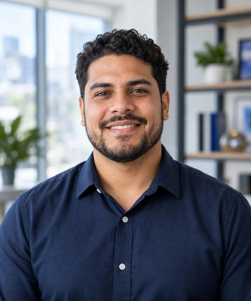 Miguel Santos, Travel Virtual Assistant