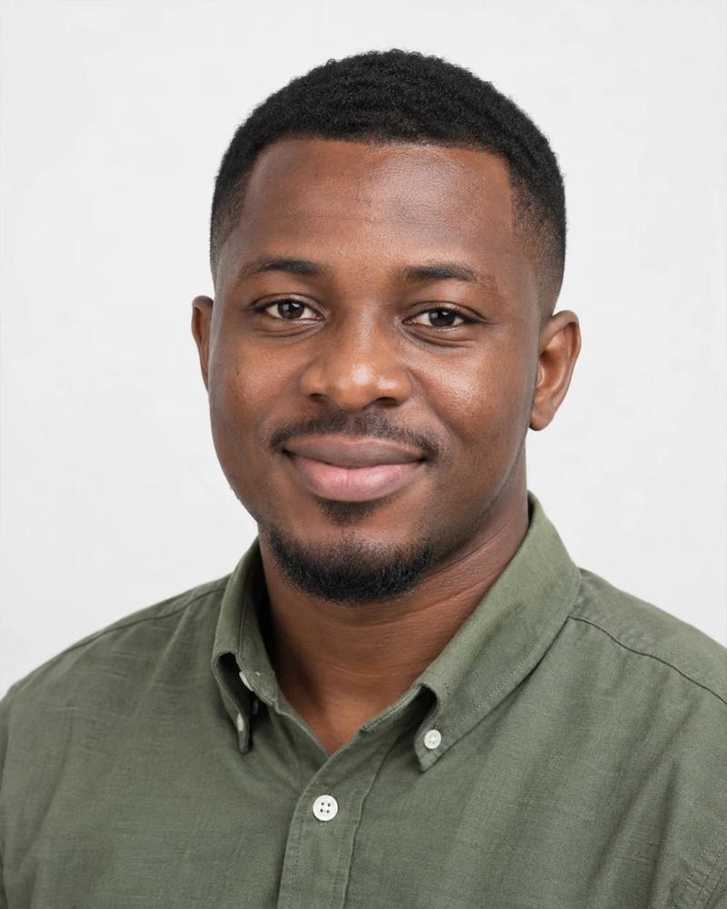 Smith B., Web Developer ·