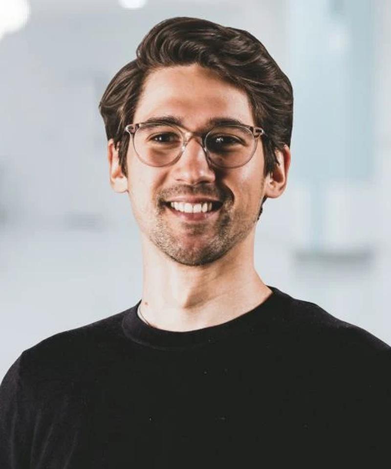 Alan R., Product Designer