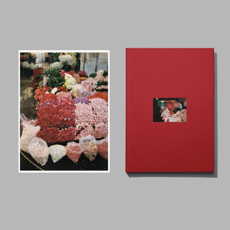 Pia Riverola — Flechazo + limited edition signed print ‘Mercado’
