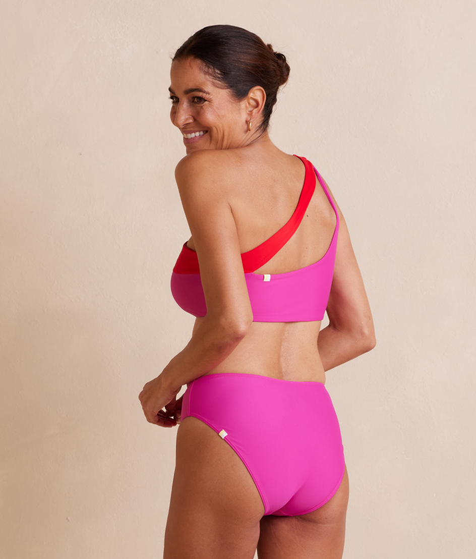 Model in bikini, The Sidestroke Bikini - Hibiscus & Lava