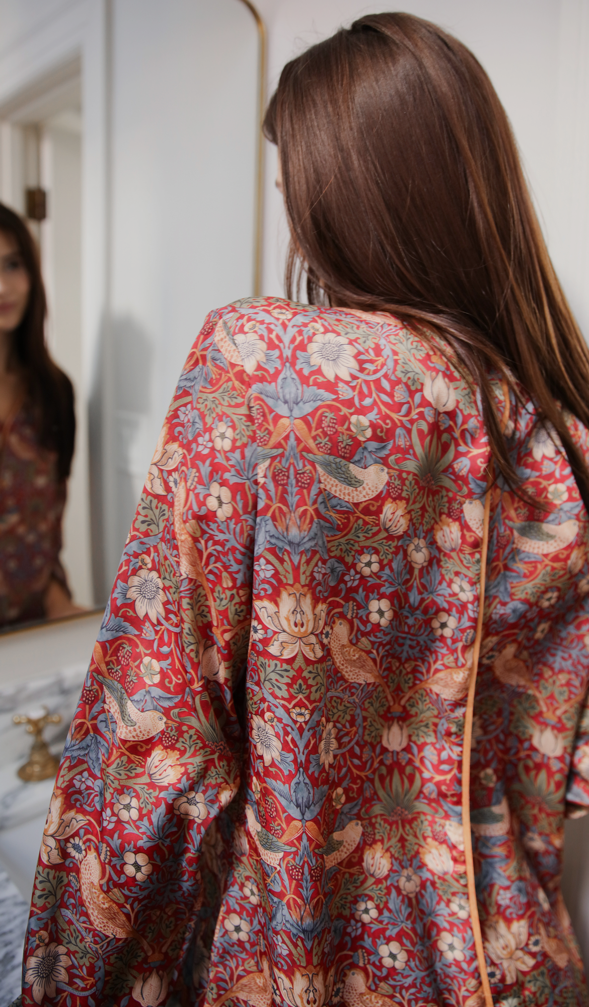 Morris & Co. x Summersalt: Models floral printed pajama sets