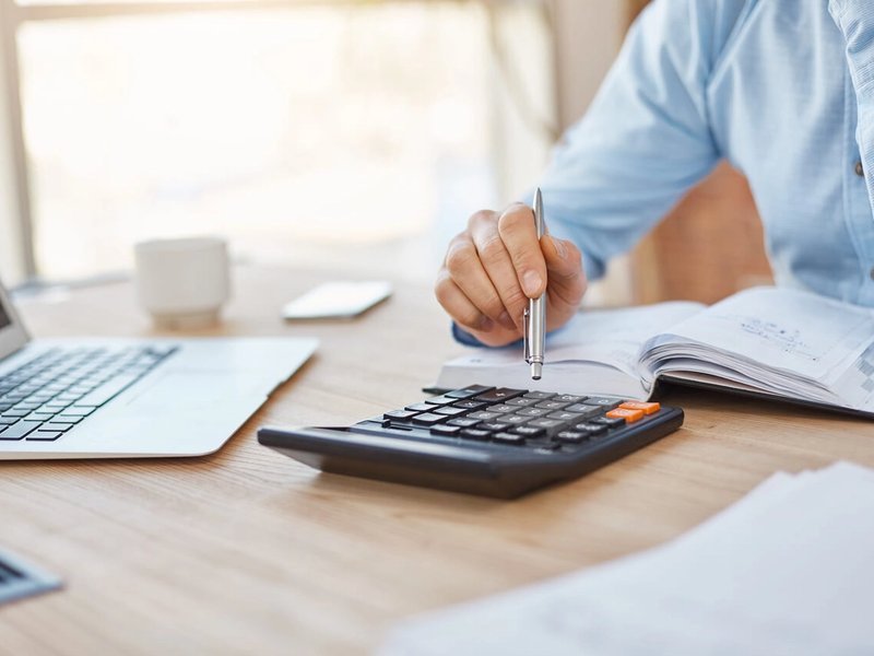 Exención vs. deducción fiscal: diferencias y ejemplos