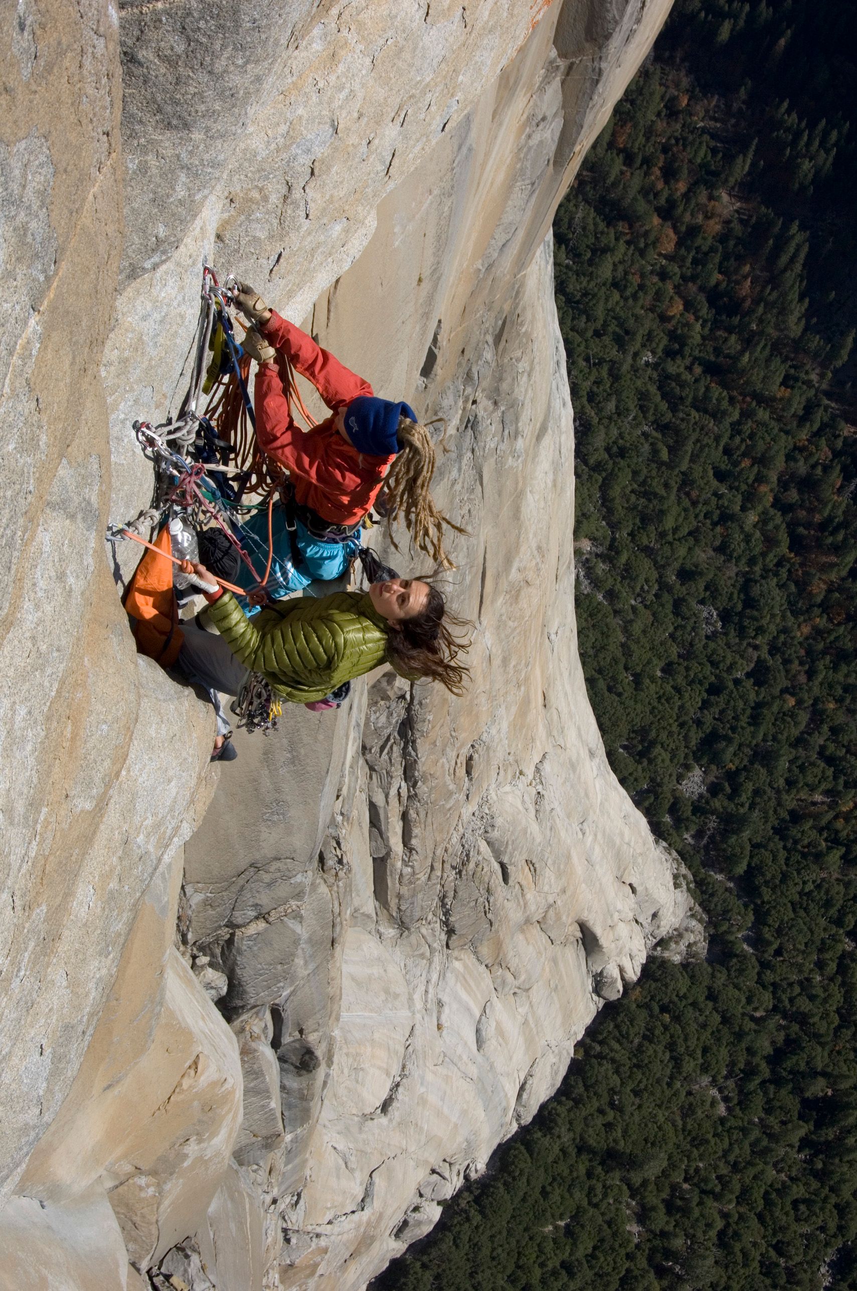 Salathe Wall free, 2005. 3 of 3.
I wasn’t sure then and I’m not sure now whether the right way is to yield when things don’t flow, or to fight like a honey badger. El Cap seems to make you want to give it all you have and more. 

I don’t know how you know when to hold em and know when to fold em, but I’m sure that’s the secret to life.
📷 Jimmy Chin