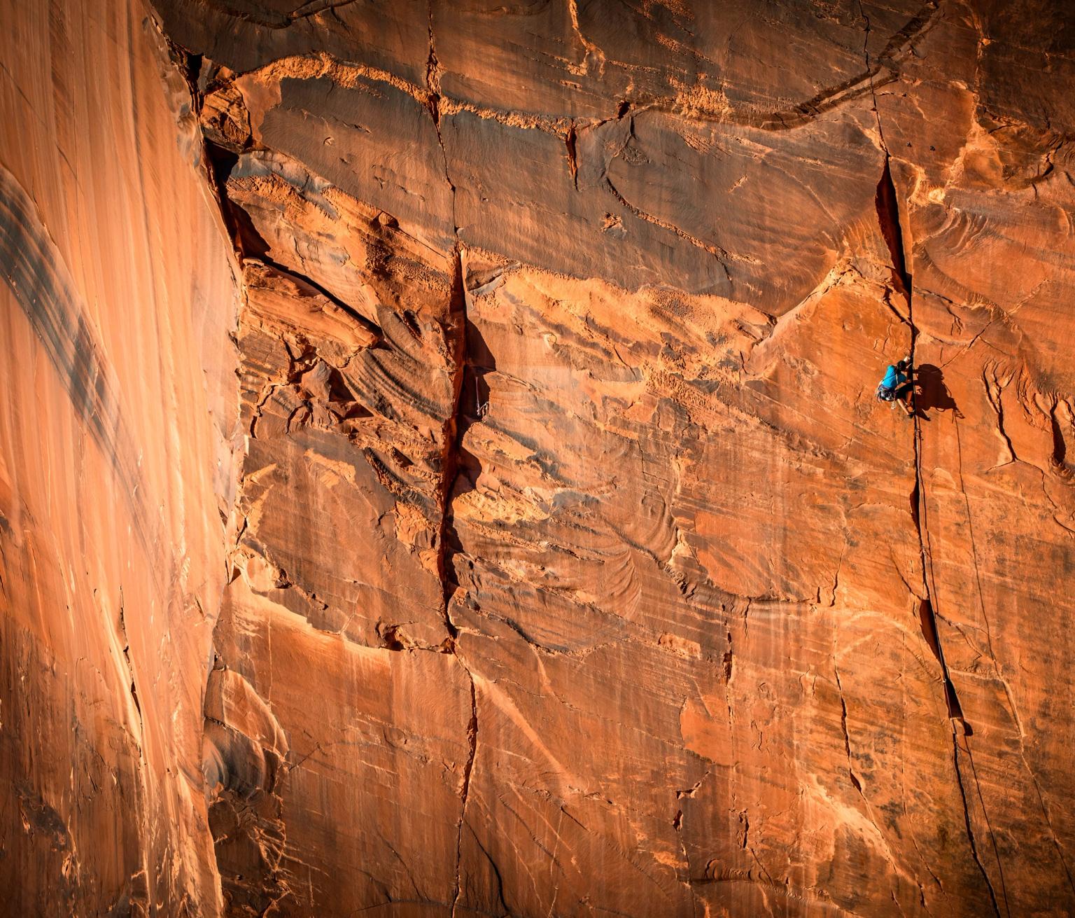 Alternate Reality, Left Tombstone
Kane Creek Canyon, Moab