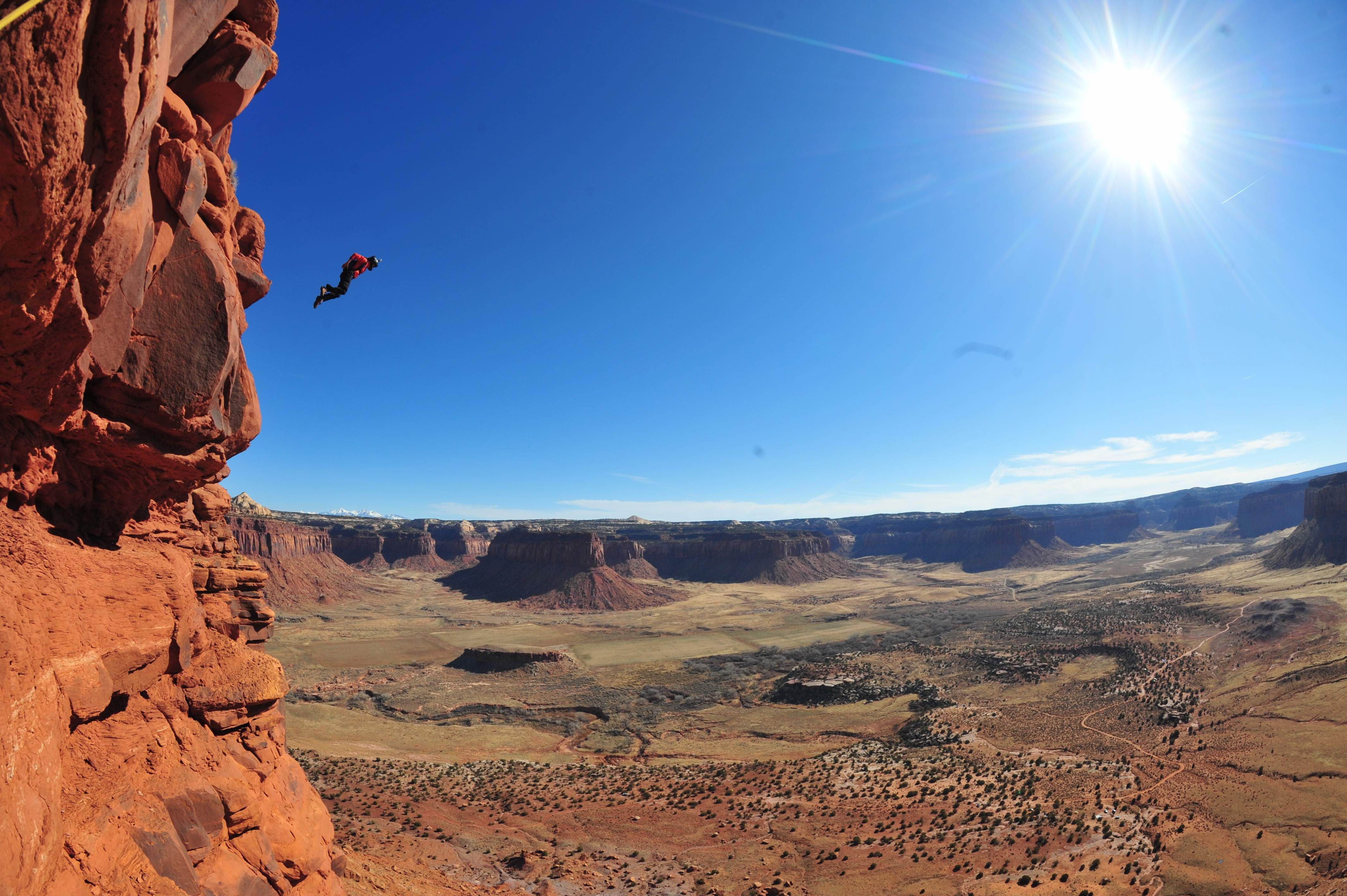King of Pain BASE Jump