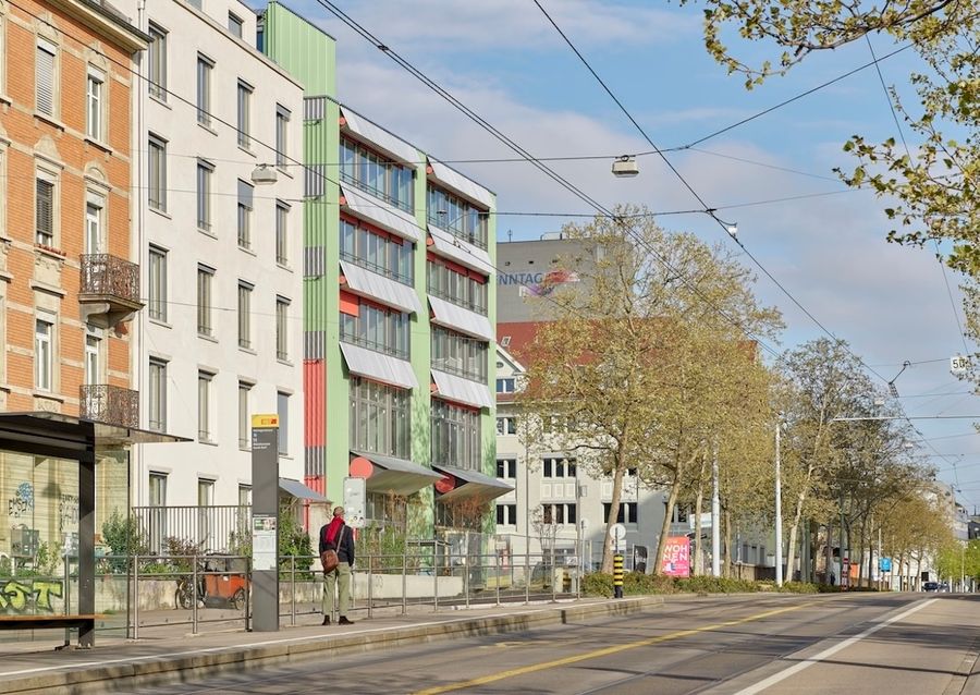 Weinlager_Esch Sintzel Architekten_©Philip Heckhausen_Exterior new