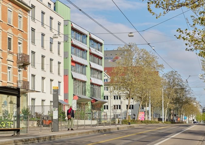 Weinlager_Esch Sintzel Architekten_©Philip Heckhausen_Exterior new