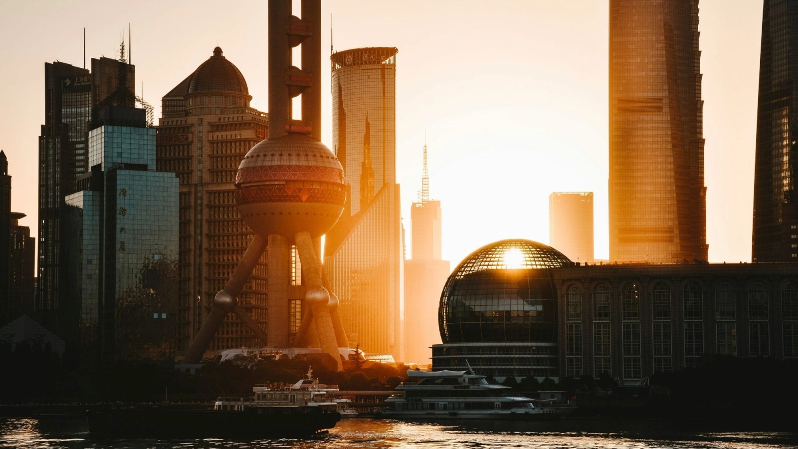 How Will Covid-19 Change the Way Cities Work? | A Conversation With Global Experts (I)