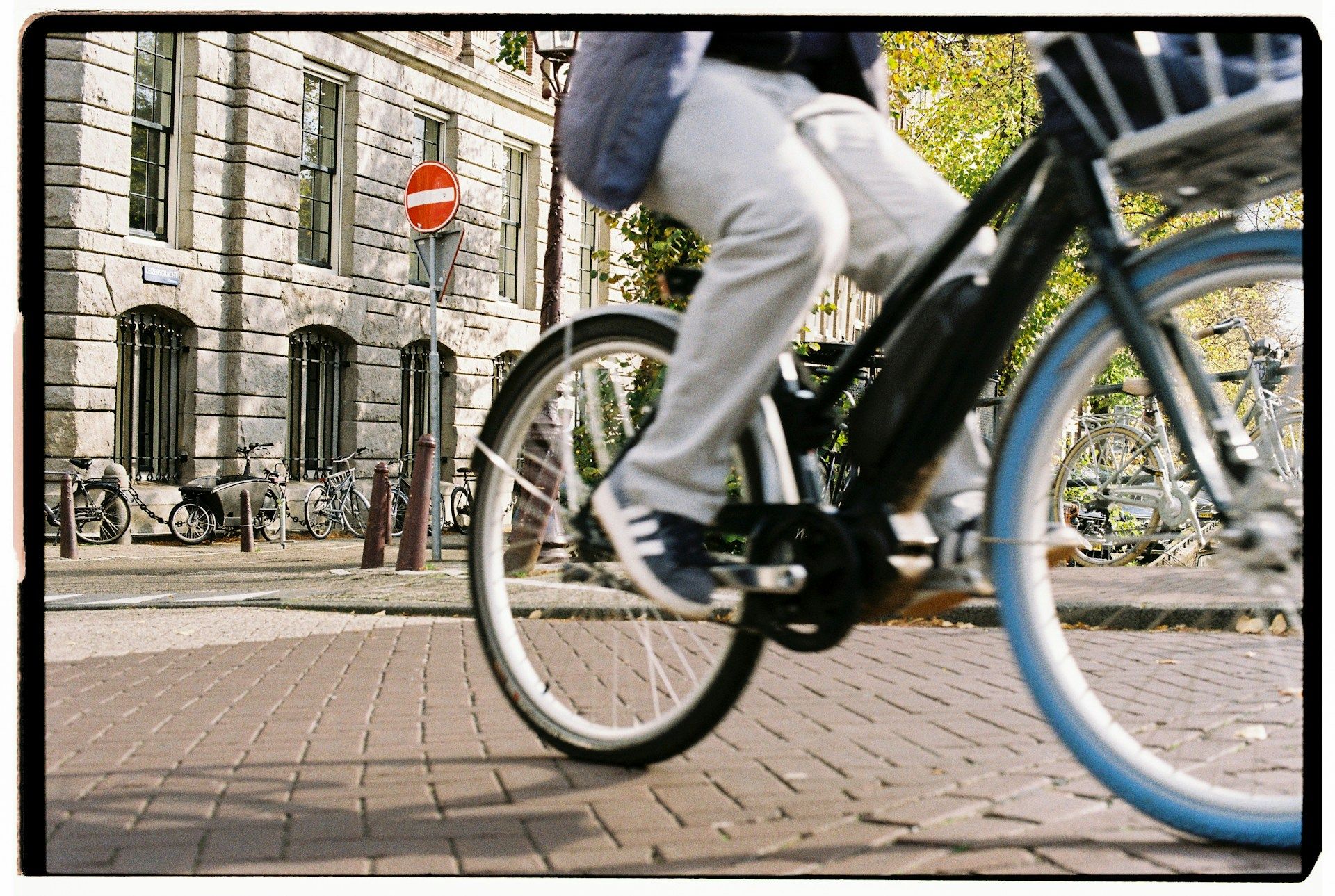 lawrence-krowdeed-_-ppENvcfdE-unsplash (1)