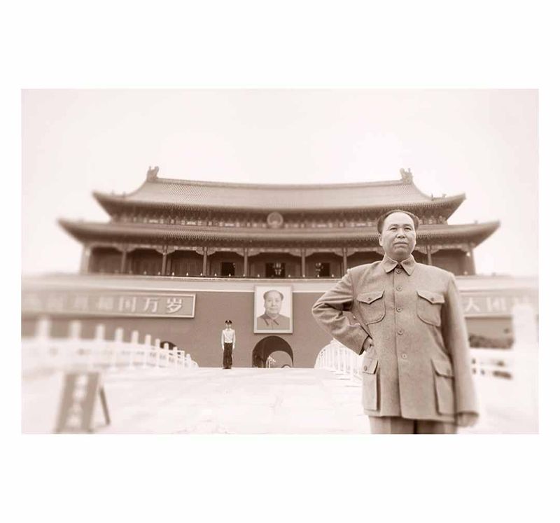 nathalie_daoust_impersonating_mao_10