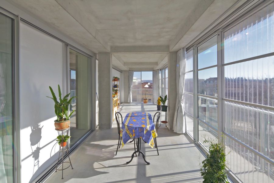 Transformation of 530 dwellings block G, H, I_Anne Lacaton & Jean Philippe Vassal, Frédéric Druot, Christophe Hutin_©Philippe Ruault_Interior new (1)