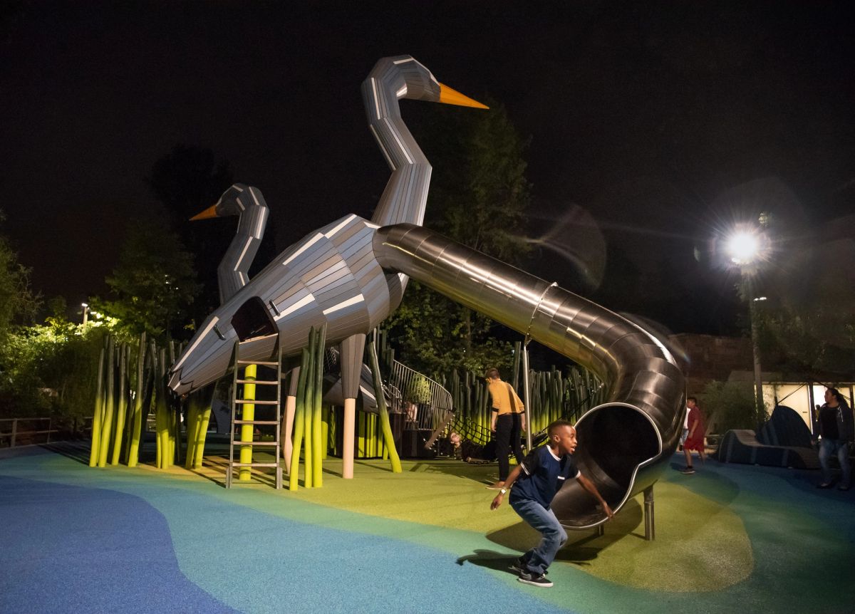 Tulsa, GATHERING PLACE, MONSTRUM heron4, Night