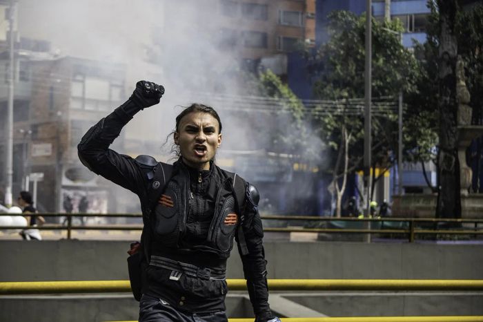 'Grito y represión (Shout and repression)' by Juan Manuel Gómez Sandoval (Bogotá, Colombia)