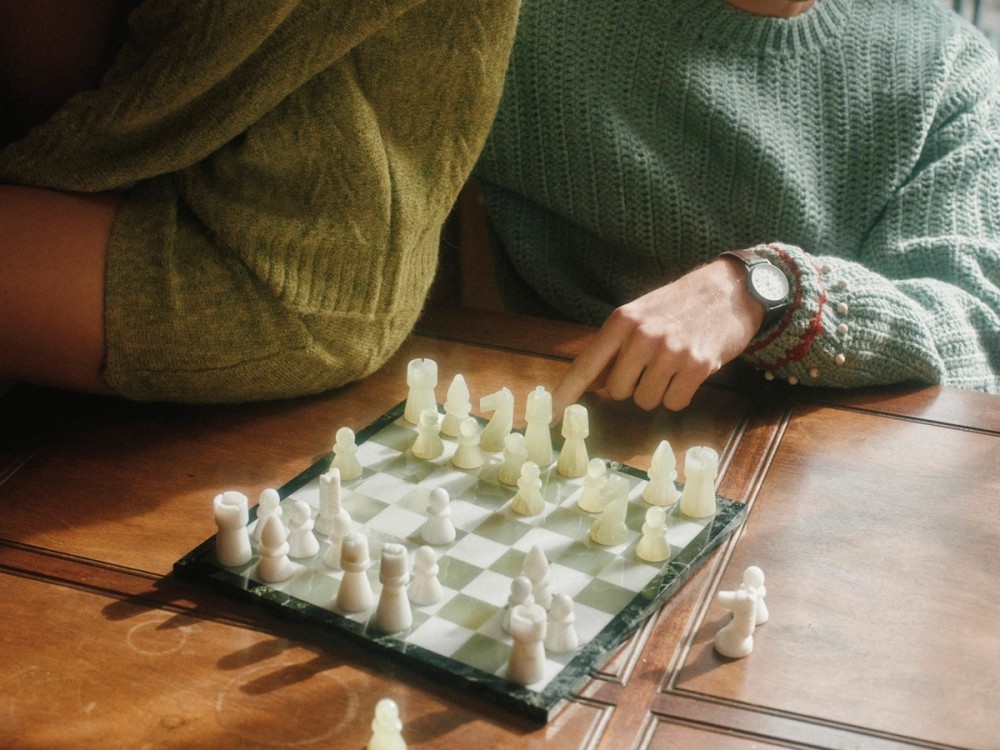 The Monthly Question: Could AI Replace a Mayor?