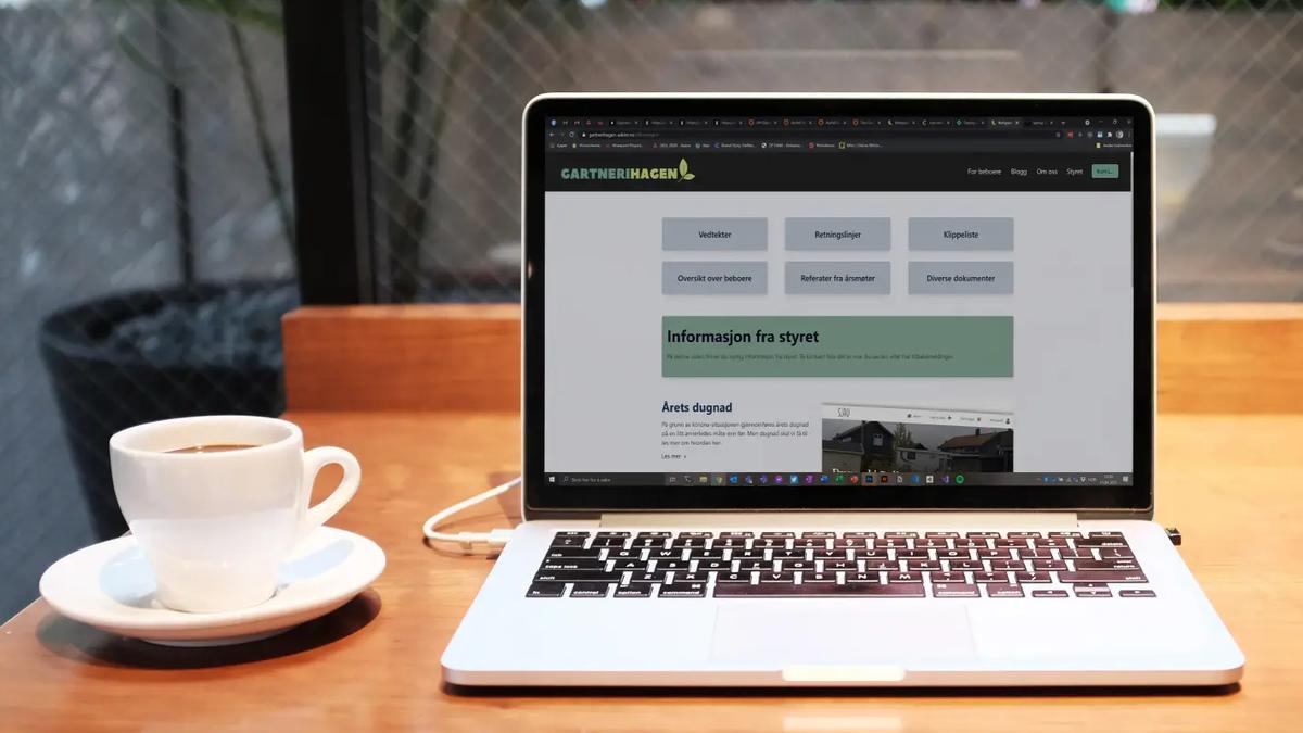 Nettsidene til Boligsameiet Gartnerihagen på en Macbook.