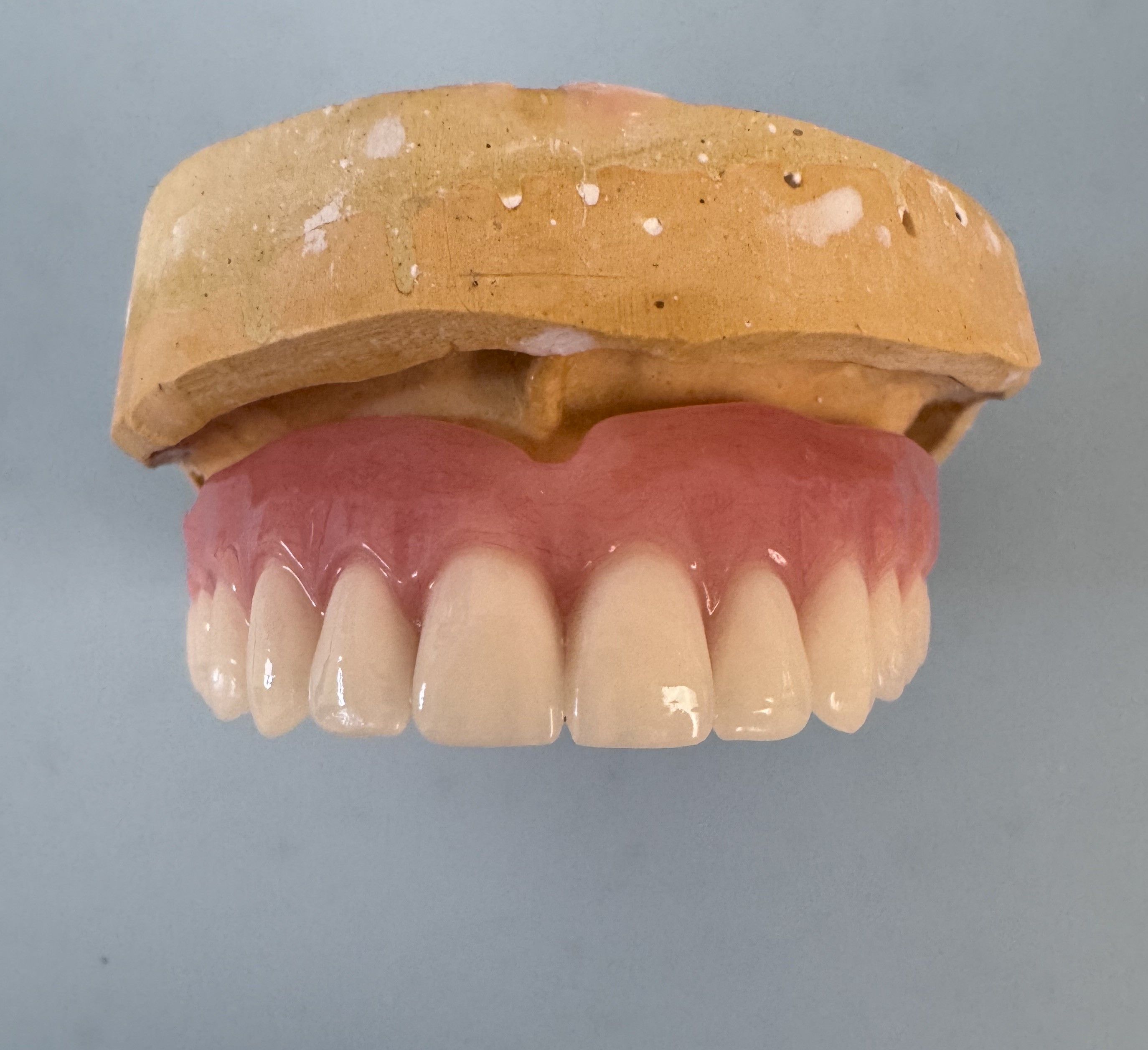 Denture