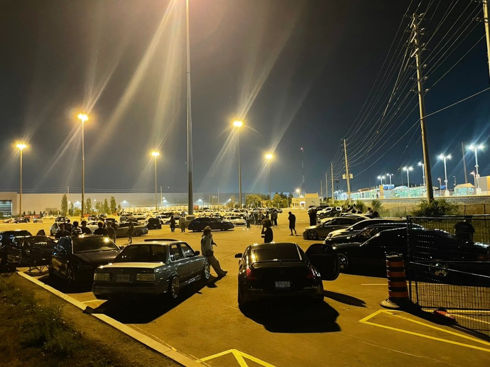 Cars gathered at the first FORRONE meet