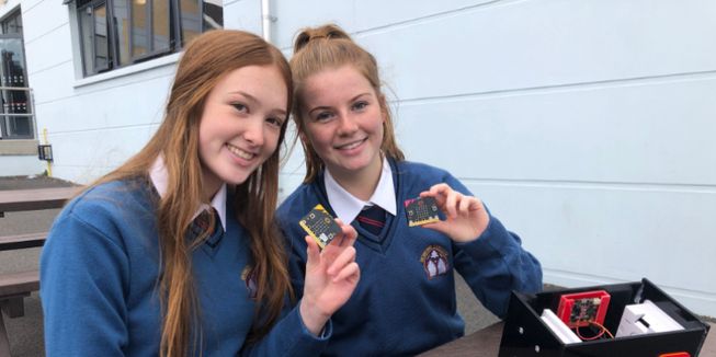 Emma and Aoife, 2021 winners for the 15 to 18-year-old category for Europe