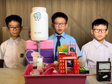 Students present the Resourceful Home prototype.