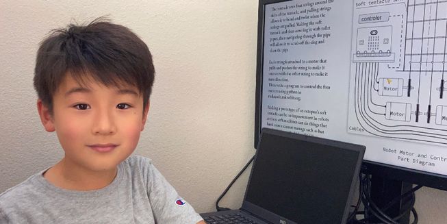 Zong with his award-winning plans.