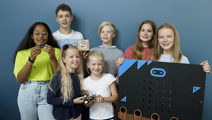 Norwegian children celebrating Super:bit