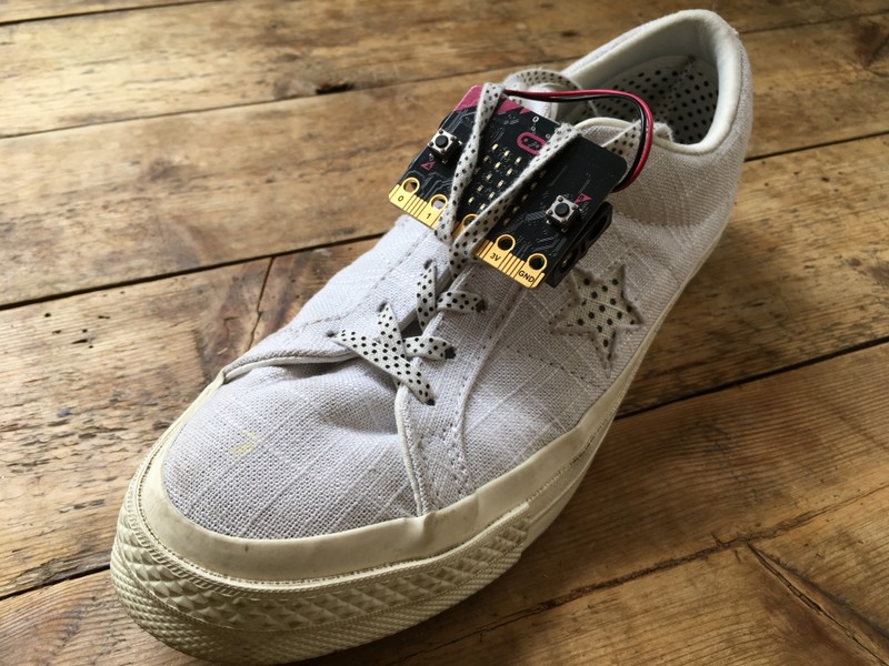 Sensitive step counter | micro:bit