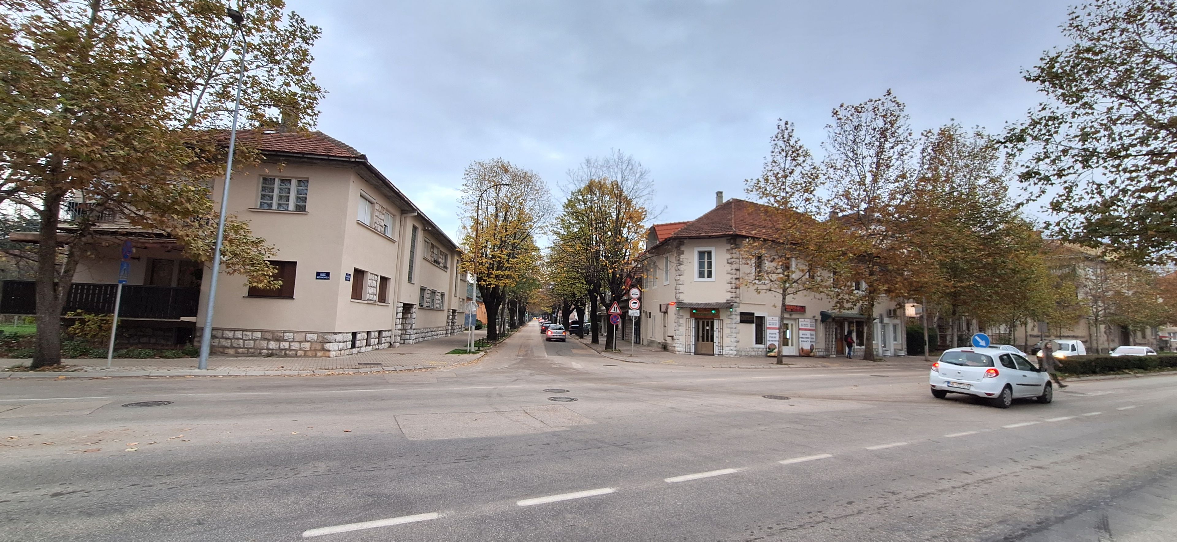 Obnova fasade na uglu ulice Narodnih heroja i bulevara Vuka Mićunovića u Nikšiću