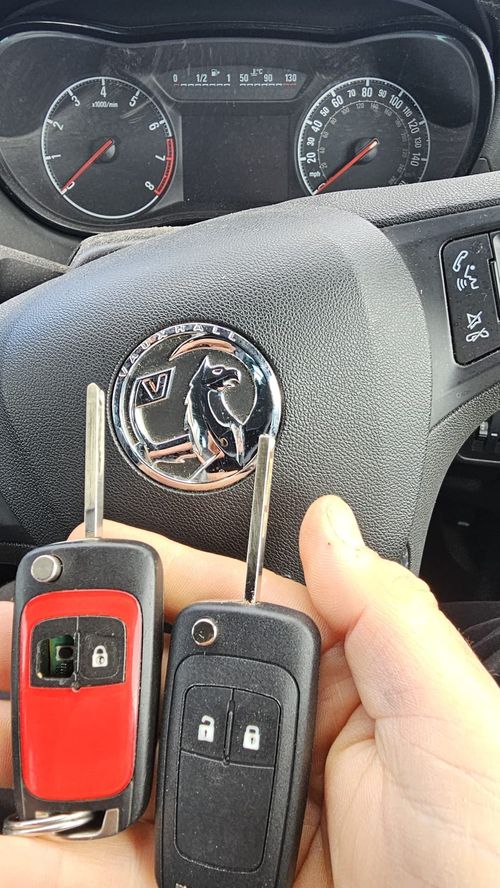 Vauxhall Zafira flip key (spare key) by Lock City in Saltford