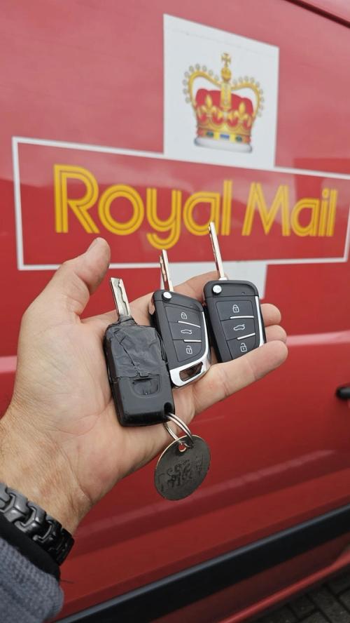 Peugeot Expert flip key replaced by a Lock City locksmith in Bristol