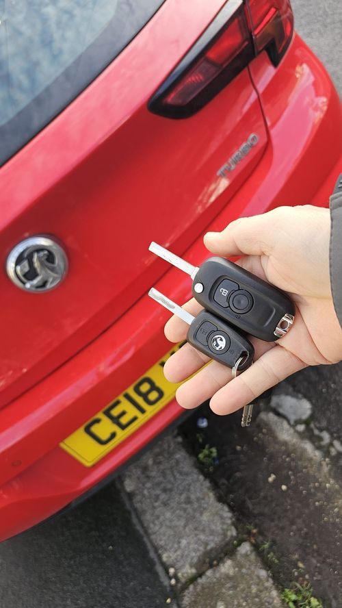 Vauxhall Astra flip key (spare key) by Lock City in Bedminster