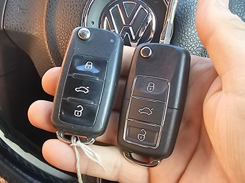 VW Golf flip key replaced by a Lock City locksmith in Easton