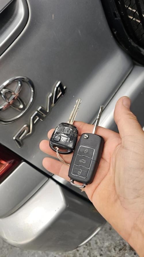 Toyota Rav 4 flip key (spare key) by Lock City in Southville
