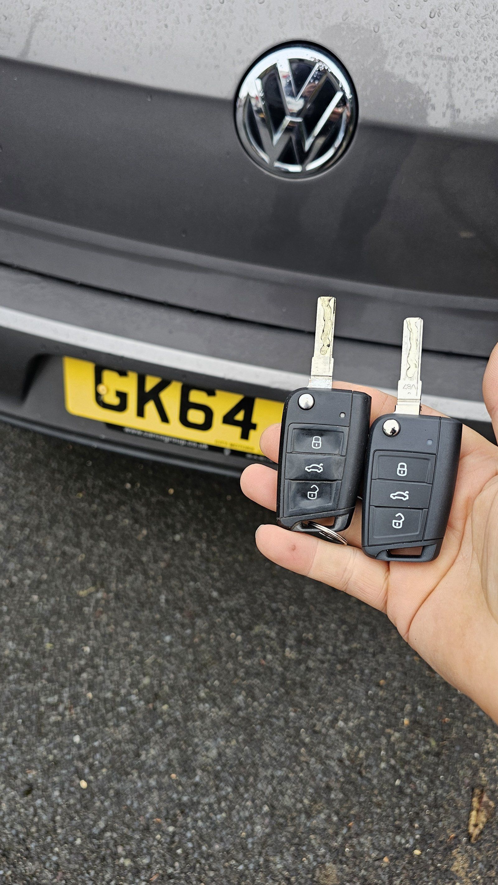 VW Golf flip key replaced by a Lock City locksmith in Twerton & Whiteway