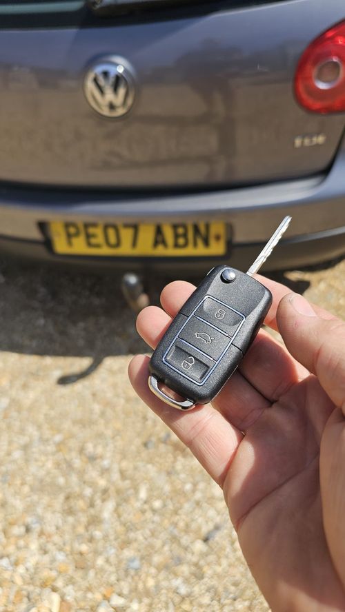 VW Golf flip key (all keys lost) by Lock City in Warminster East