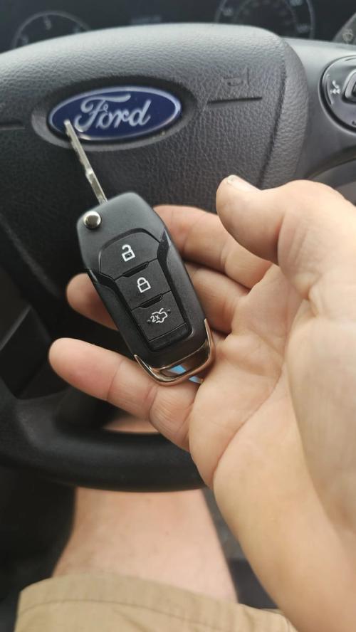 Ford Connect car key (replacement) by Lock City in High Littleton
