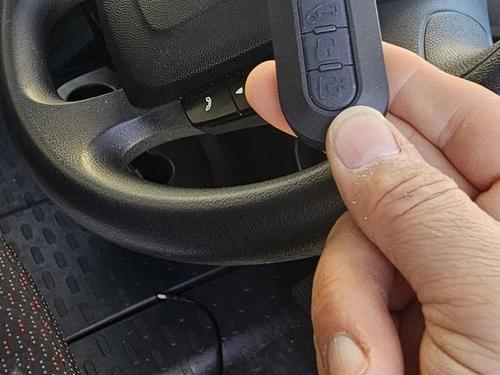 Peugeot Boxer flip key replaced by a Lock City locksmith in Bristol