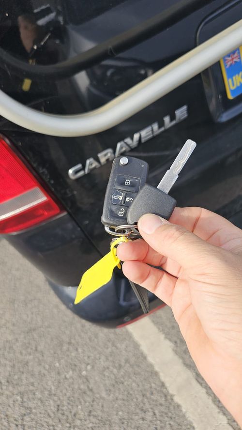 VW Transporter chip key (replacement) by Lock City in Bedminster
