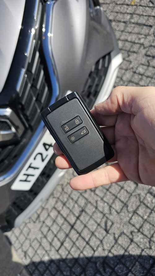 Renault Captur chip key (spare key) by Lock City in Wrington