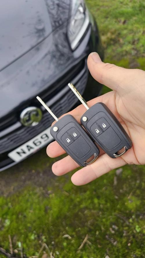 Vauxhall Corsa flip key (all keys lost) by Lock City in Winterbourne