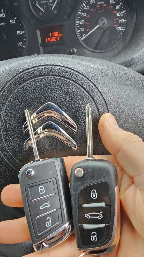 Citroen Dispatch flip key (spare key) by Lock City in New Cheltenham
