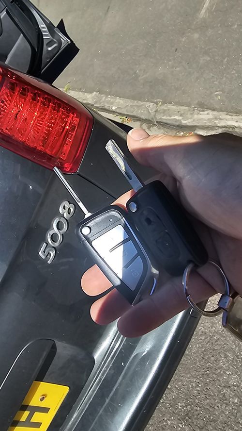 Peugeot 5008 flip key (spare key) by Lock City in Westbury-on-Trym and Henleaze