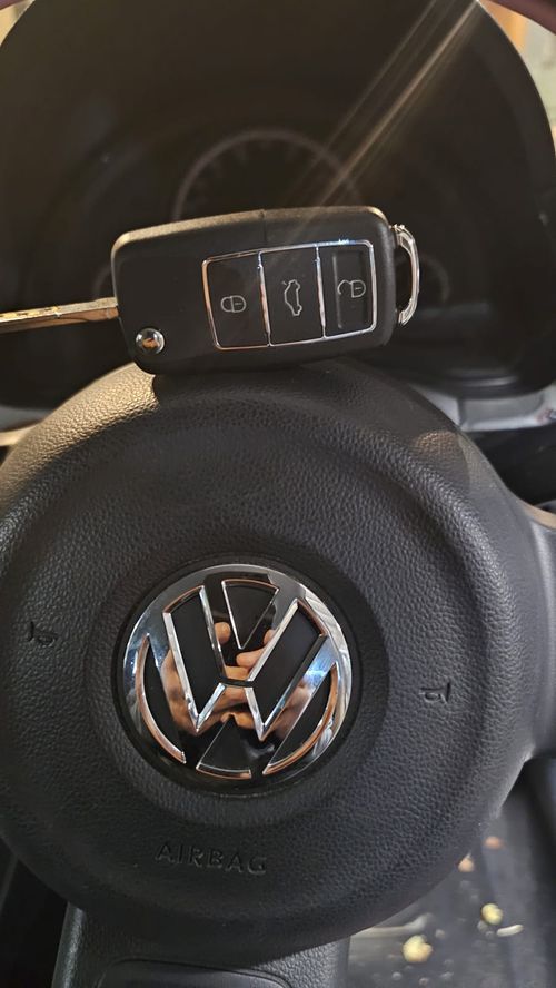 VW Up flip key (all keys lost) by Lock City in Central