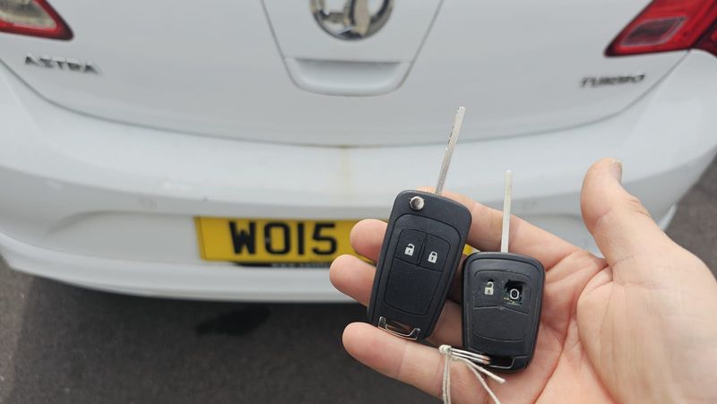 Vauxhall Astra flip key (spare key) by Lock City in Saltford
