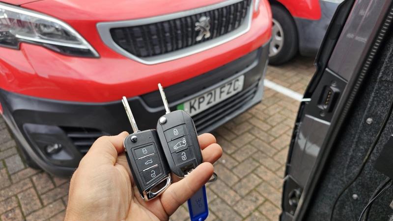 Peugeot Expert flip key (spare key) by Lock City in Lawrence Hill