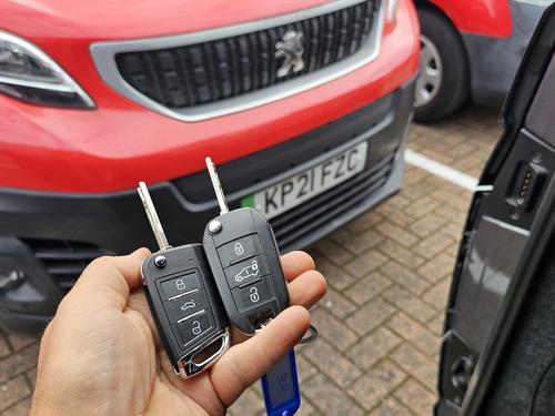 Peugeot Expert flip key (spare key) by Lock City in Lawrence Hill