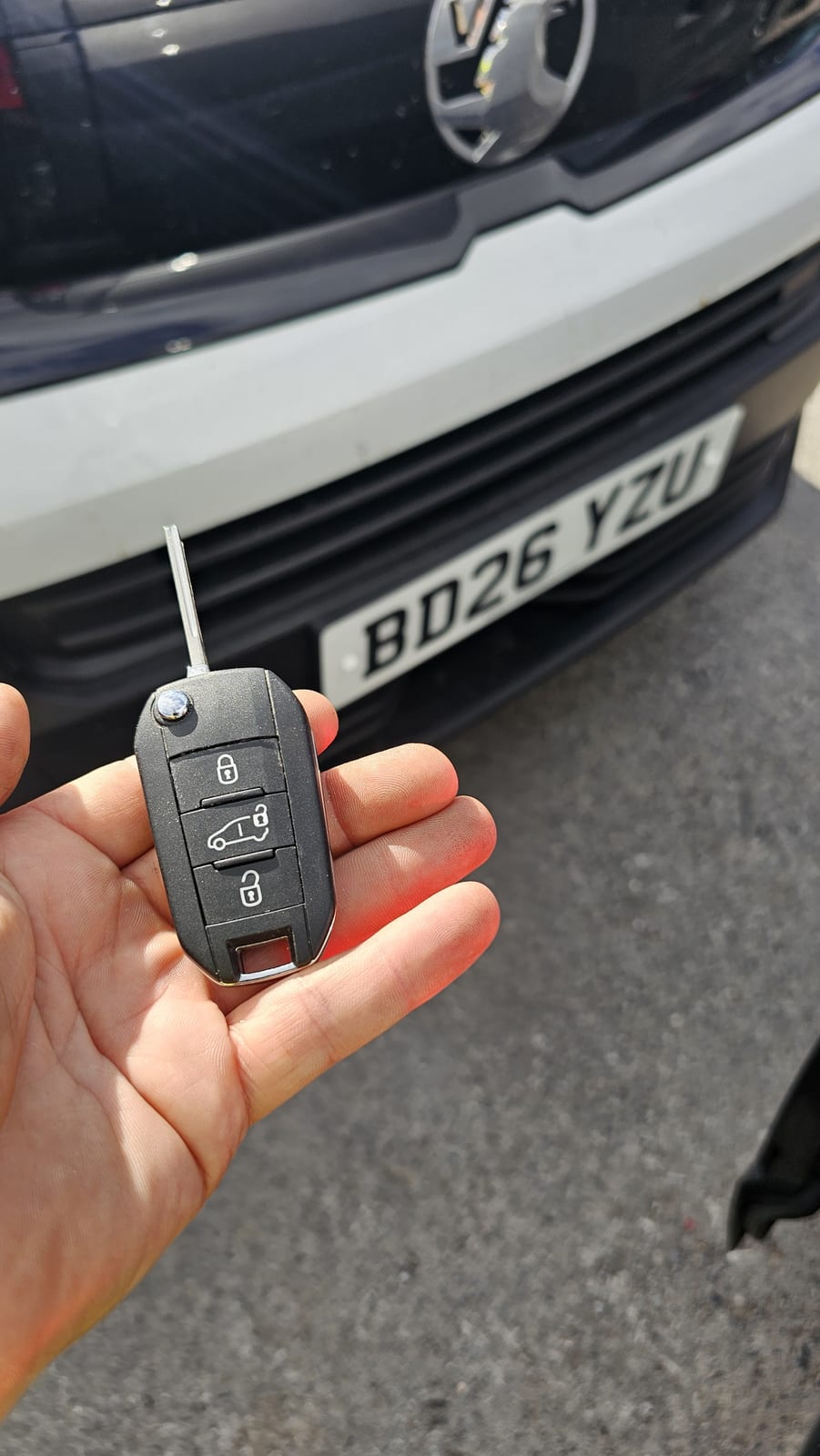 Vauxhall Vivaro chip key (spare key) by Lock City in Avonmouth and Lawrence Weston