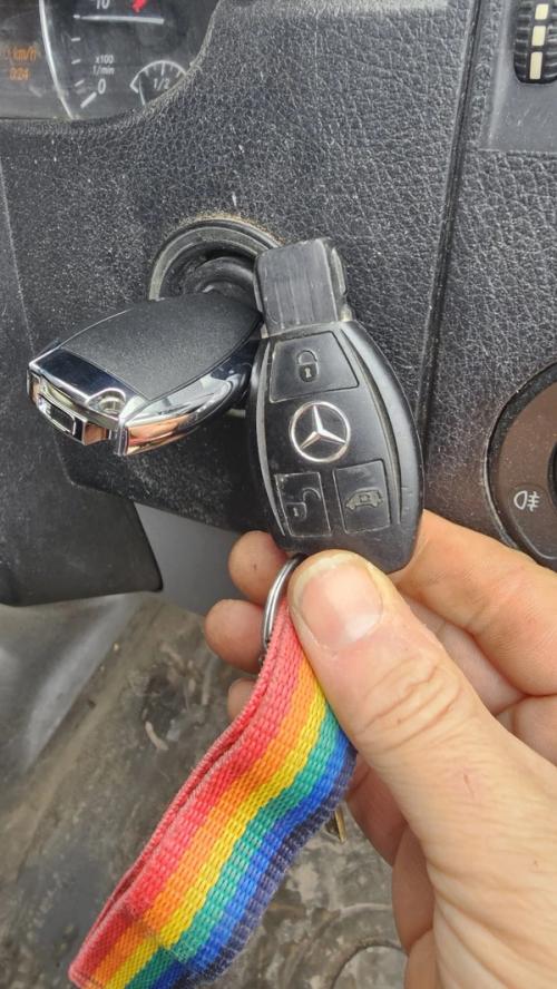 Mercedes Sprinter remote key (all keys lost) by Lock City in Boyd Valley
